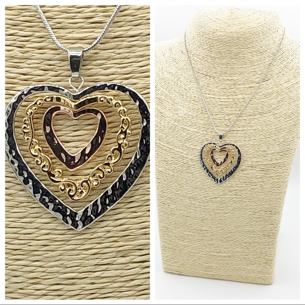 NEW HAMMERED TRIPLE HEART PENDANT AND EARRING SET